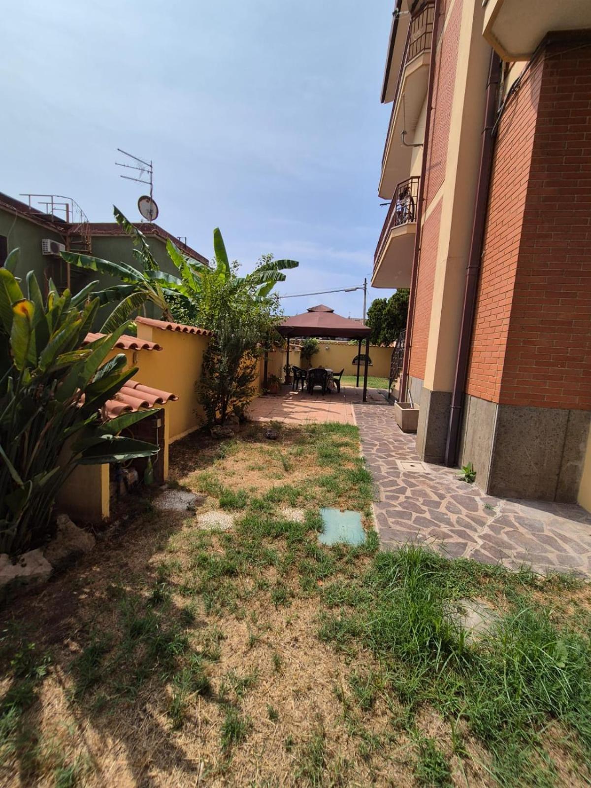 Madi House Lejlighed Fiumicino Eksteriør billede